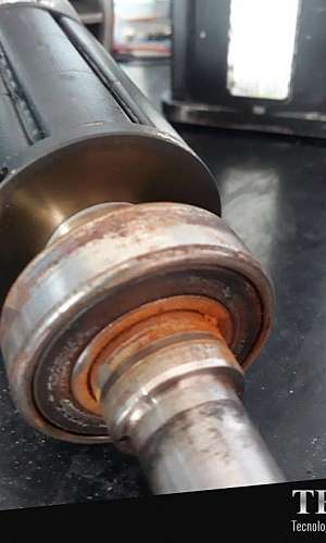 Manutenção de servo motor weg Manutenção de servo motor weg