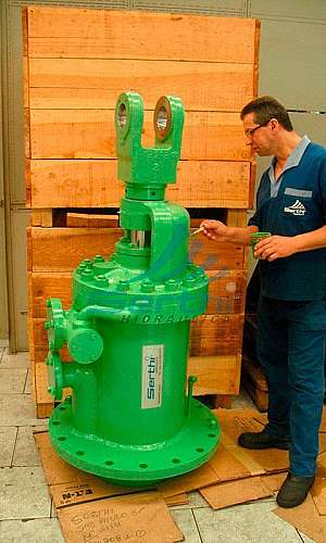 Manutenção de unidade hidráulica Manutenção de unidade hidráulica