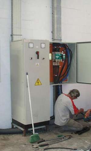 Manutenção preventiva elétrica industrial Manutenção preventiva elétrica industrial